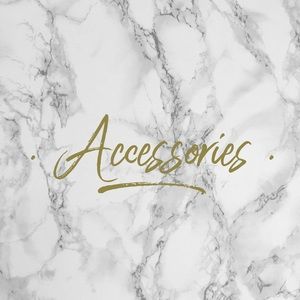 Accessories 👜👛🧣🕶